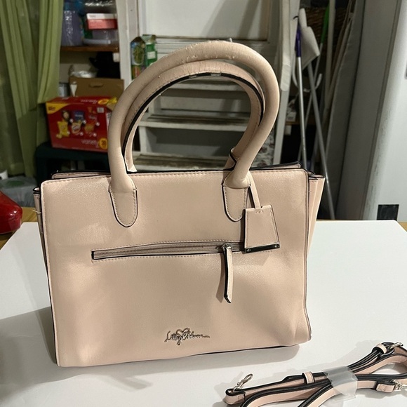 Libby Edelman Purse – Crossbody, Tote, Shoulder Bag, & Satchel Style - Picture 5 of 8